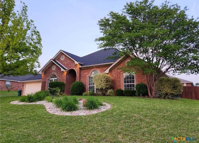 Property at 2105 Yak Trl, Harker Heights, TX 76548, 4 beds, 2.5 baths