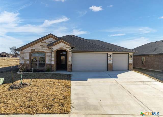 Property at 5404 Southern Belle Dr, Killeen, TX 76542, 4 beds, 3 baths