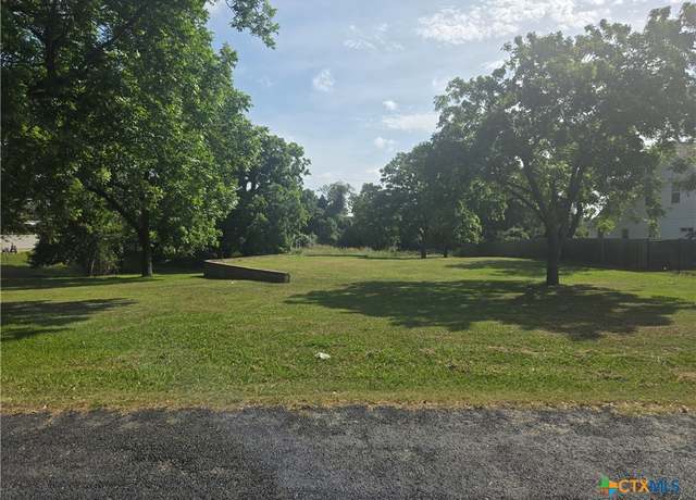 Property at 5A Jade Dr Unit A, Victoria, TX 77904