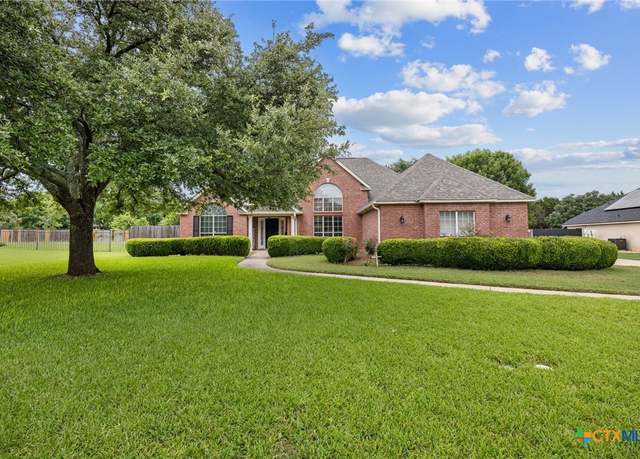 Property at 112 Champion Creek Cv, Belton, TX 76513, 3 beds, 2 baths