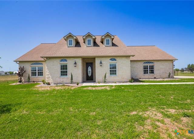 Property at 490 Wellspring Blvd, Victoria, TX 77904, 4 beds, 2.5 baths