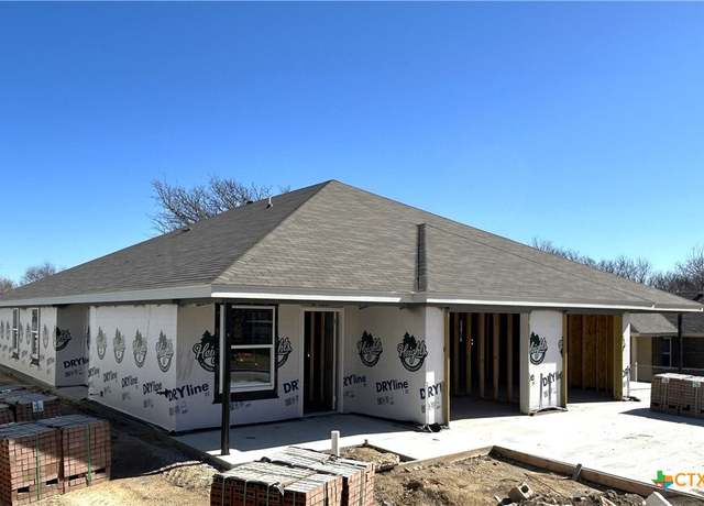 Property at 205 Elbert Ln, Harker Heights, TX 76548, 6 beds, 4 baths