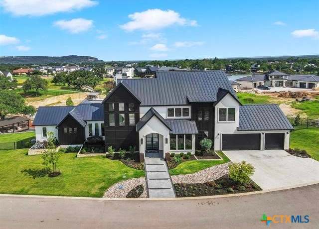Property at 117 Legendary Estates Dr, Burnet, TX 78611, 5 beds, 4 baths