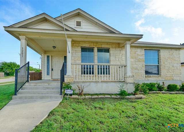 Property at 5201 Mohawk Dr, Killeen, TX 76549, 4 beds, 2 baths