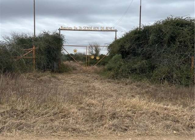 Property at 2045 Juan Antonio Rd, Victoria, TX 77904