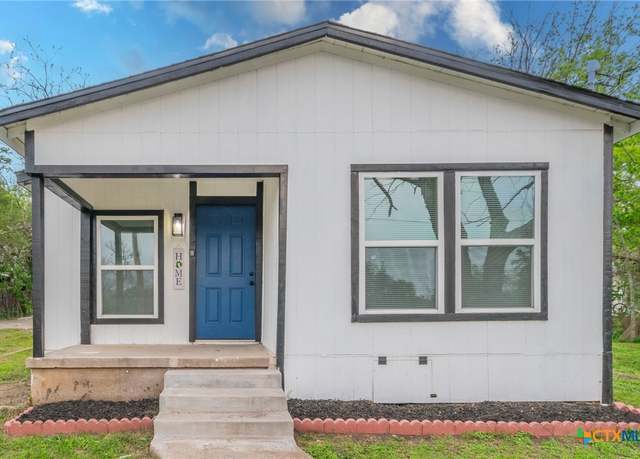 Property at 205 S 19th St, Gatesville, TX 76528, 3 beds, 2 baths