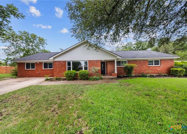 Property at 3809 East Dr, Temple, TX 76502, 4 beds, 2 baths