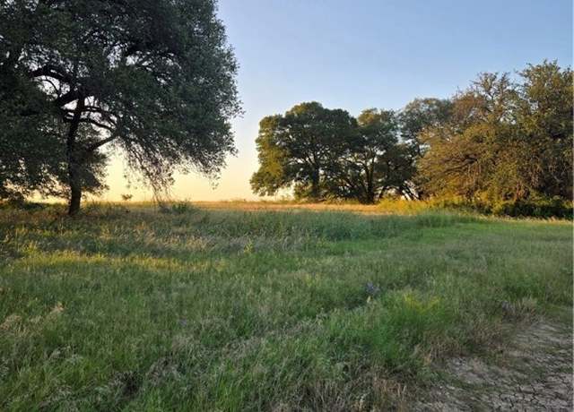 Property at 454 Grand Canyon Dr, Oglesby, TX 76561
