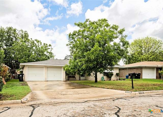Property at 3206 Shady Hill Dr, Temple, TX 76502, 3 beds, 2 baths