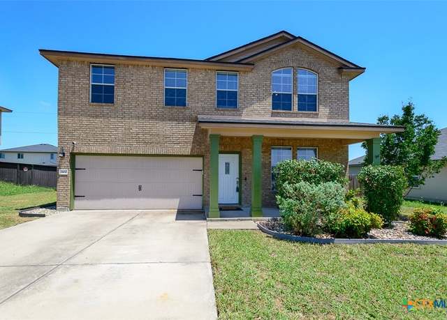 Property at 2102 Griffin Dr, Copperas Cove, TX 76522, 3 beds, 2.5 baths