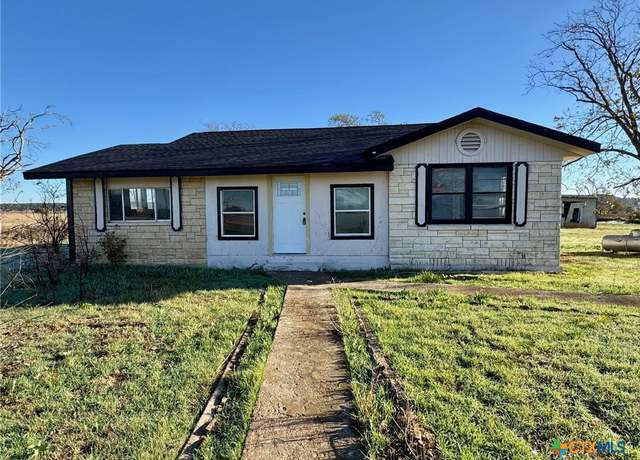 Property at 3210 N State Highway 36, Gatesville, TX 76528, 3 beds, 1 bath