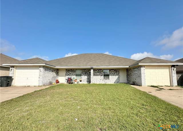 Property at 3805 Uvalde Dr, Killeen, TX 76549, 4 beds, 4 baths