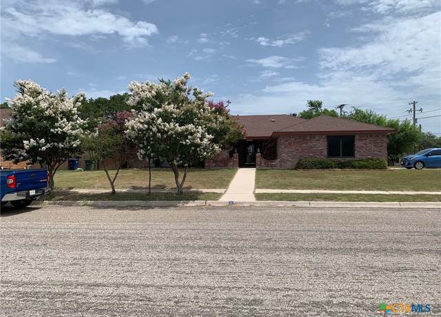 Property at 3002 Veterans Ave, Copperas Cove, TX 76522, 4 beds, 3 baths
