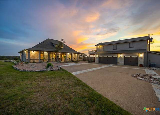 Property at 34 Spruce Dr, Belton, TX 76513, 4 beds, 3.5 baths