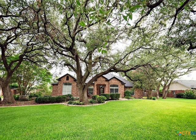 Property at 10911 Bridgeport Dr, Temple, TX 76502, 5 beds, 2.5 baths