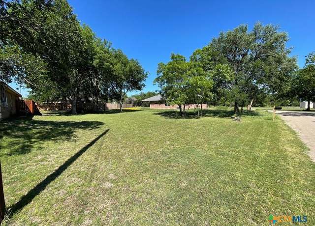 Property at 55 Bluebonnet Dr, Belton, TX 76513