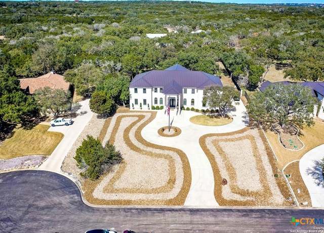 Property at 9811 Klein Ct, New Braunfels, TX 78132, 6 beds, 6.5 baths
