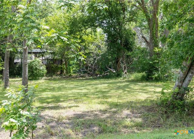 Property at 1108 Volsung St, Victoria, TX 77901