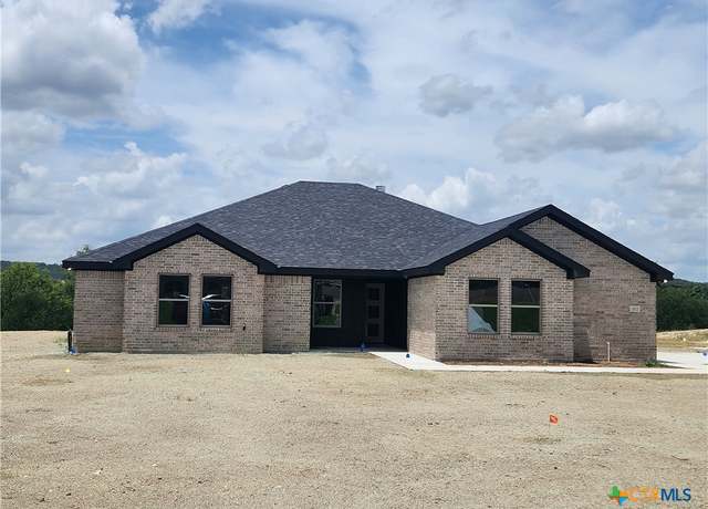 Property at 3172 Fish Pond Dr, Copperas Cove, TX 76522, 4 beds, 2 baths