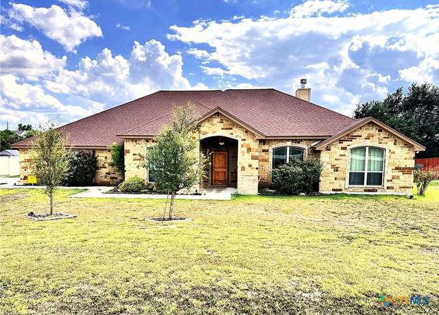 Property at 1117 Myrtle Dr, Copperas Cove, TX 76522, 4 beds, 2.5 baths