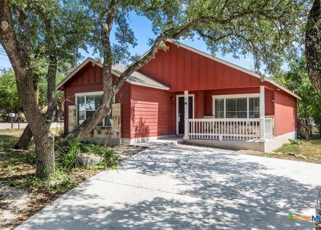 Property at 119 Weatherby Dr, Spring Branch, TX 78070, 3 beds, 2 baths