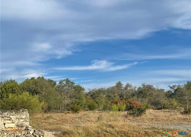 Property at 308 Copper Crest Dr, New Braunfels, TX 78132
