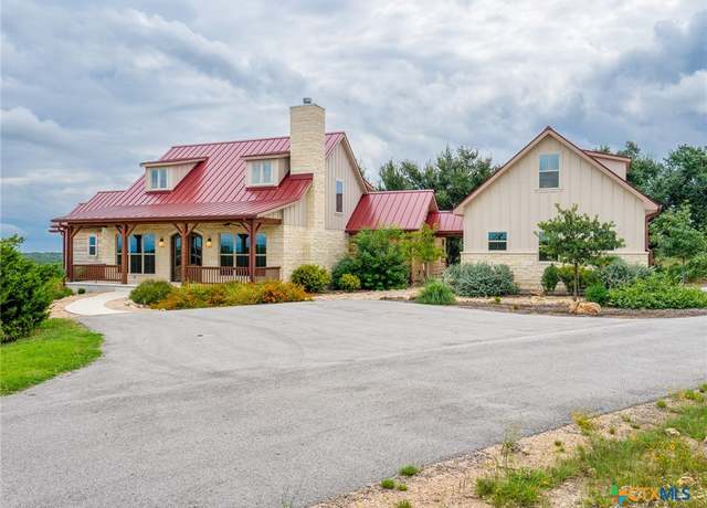 Property at 529 Vista Rdg, Round Mountain, TX 78654, 3 beds, 3.5 baths