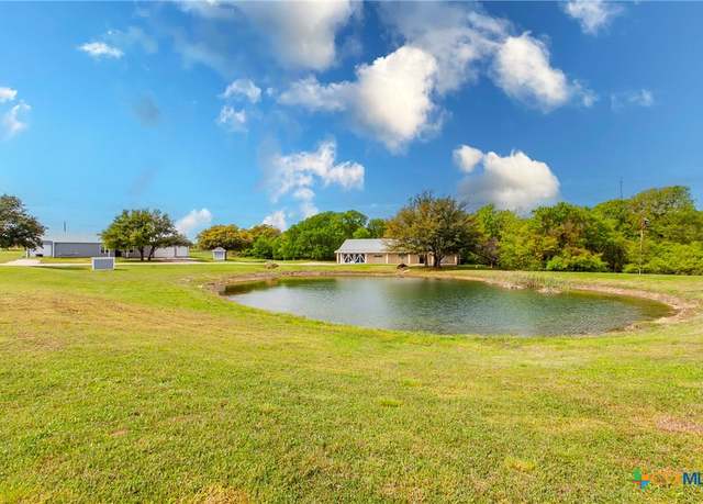 Property at 14380 Spotted Horse Ln, Salado, TX 76571, 5 beds, 3 baths