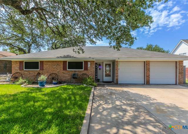 Property at 5 Windward Dr, Belton, TX 76513, 3 beds, 2 baths