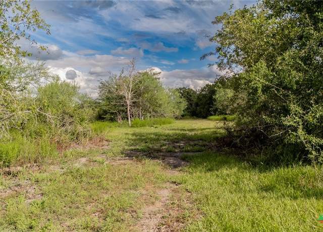 Property at 1188 Refugio Hwy, Victoria, TX 77905