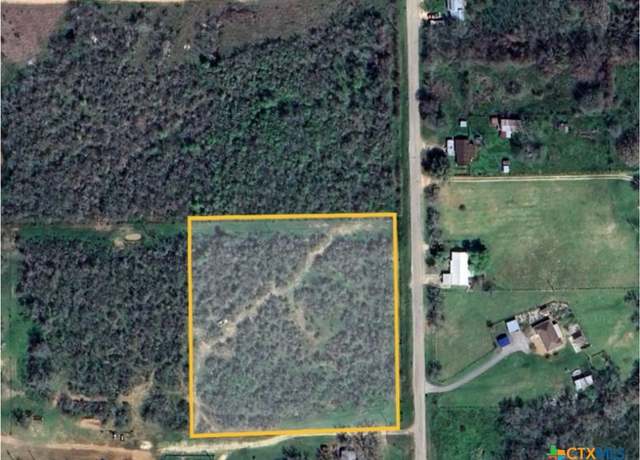 Property at 650 Mcknight Rd, Seguin, TX 78155