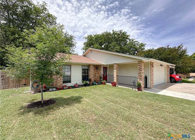 Property at 908 Indian Trl, Harker Heights, TX 76548, 3 beds, 2 baths