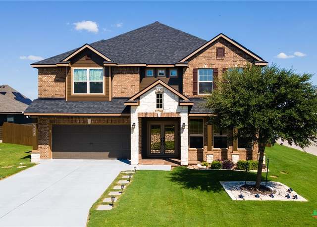 Property at 7804 Dominik Dr, Temple, TX 76502, 6 beds, 3.5 baths