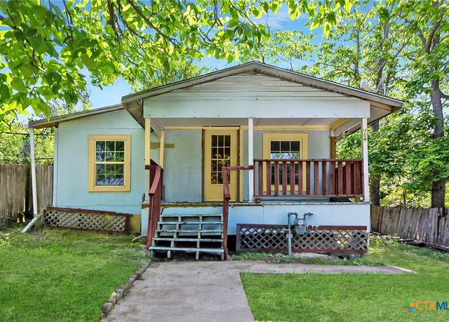Property at 709 Burkett St, Taylor, TX 76574, 3 beds, 1 bath