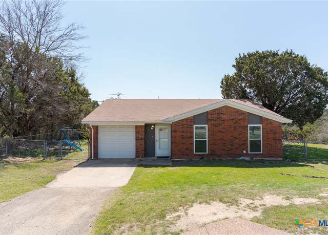 Property at 359 Pedernales Ln, Kempner, TX 76539, 3 beds, 1.5 baths