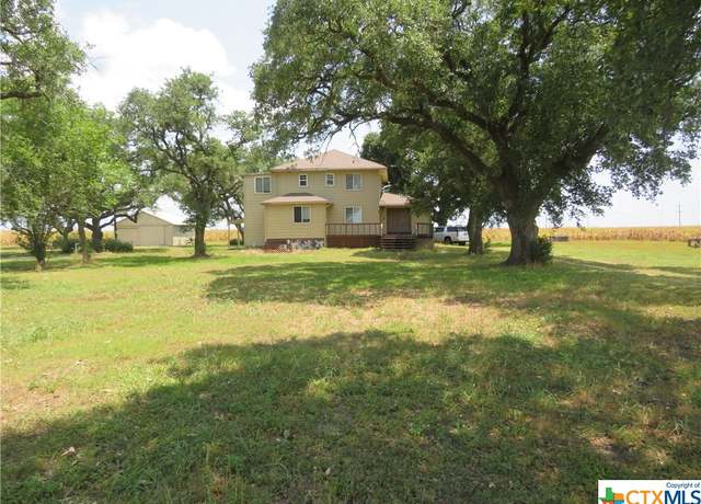 Property at 676 Cr 426, El Campo, TX 77437, 4 beds, 2.5 baths
