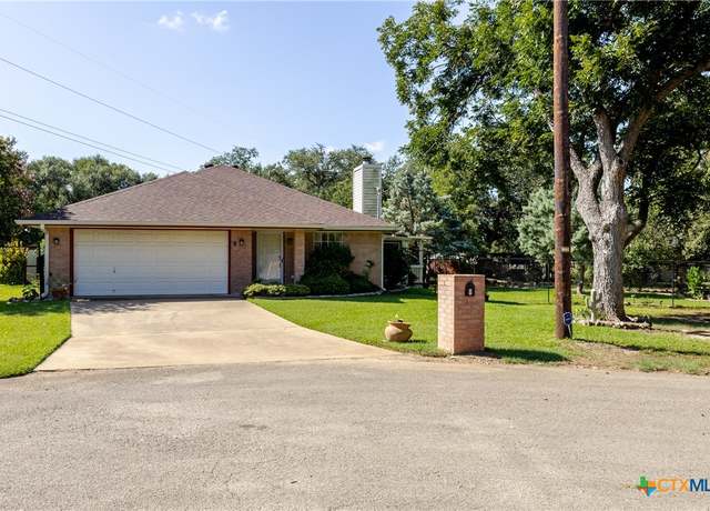 Property at 8 Myrtle Ct, Belton, TX 76513, 3 beds, 2 baths