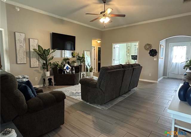 Property at 7704 Blue Nile Dr, Killeen, TX 76542, 3 beds, 2 baths