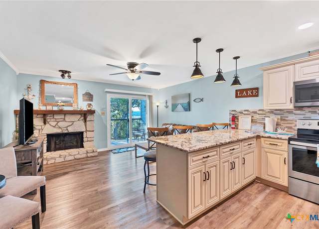 Property at 943 Parkview Dr Unit C7, Canyon Lake, TX 78133, 1 bed, 1 bath