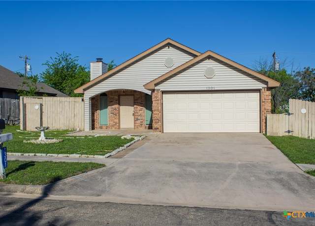Property at 1301 Westway, Killeen, TX 76549, 3 beds, 2 baths
