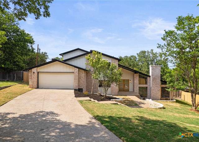 Property at 910 Cliffside Dr, Harker Heights, TX 76548, 4 beds, 2.5 baths