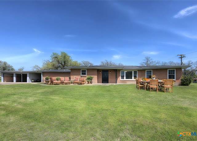 Property at 3534 Hwy 90 A East, Gonzales, TX 78629, 3 beds, 3 baths