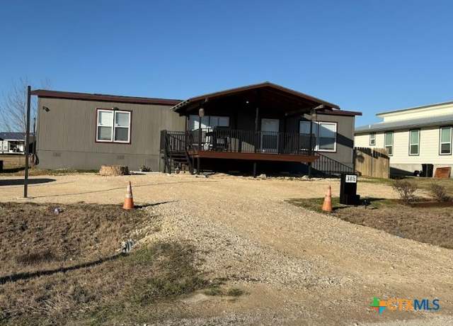 Property at 386 Mallard Loop, San Marcos, TX 78666, 3 beds, 2 baths
