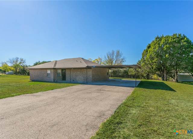Property at 1008 Cherokee Trl, Kempner, TX 76539, 3 beds, 2 baths