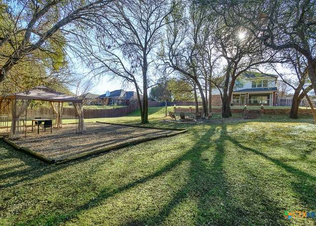 Property at 3938 Bella Vista Loop, Harker Heights, TX 76548, 4 beds, 2.5 baths