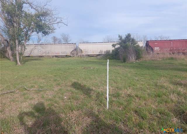 Property at 1205 S 12th St, Temple, TX 76504