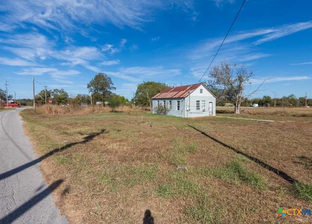 Property at 000 S Carter Ave, Westhoff, TX 77994, 2 beds, 1 bath