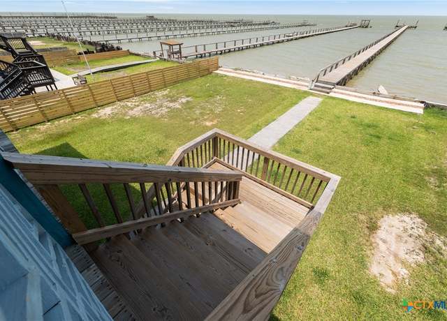 Property at 616 N Shore Dr, Port Mansfield, TX 78598, 2 beds, 2 baths