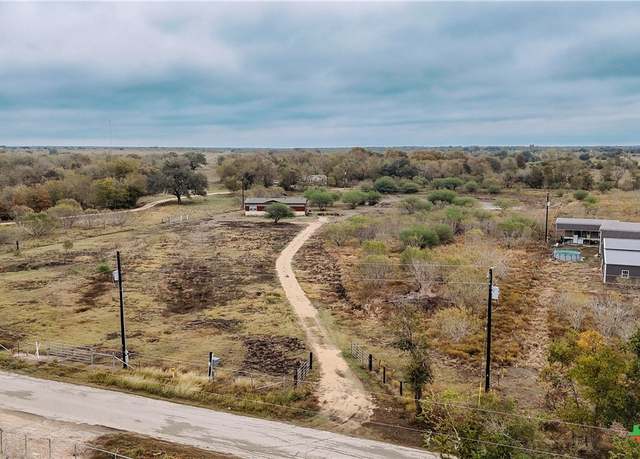 Property at 3837 Callihan Rd, Luling, TX 78648