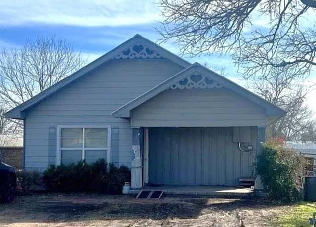Property at 1518 Golf Course Rd, Gatesville, TX 76528, 4 beds, 3 baths